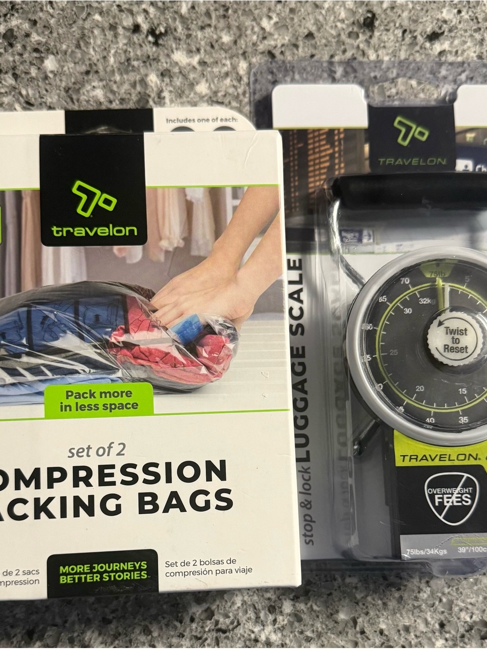 Travelon Luggage Scale and compression bags set of two bags L,M
